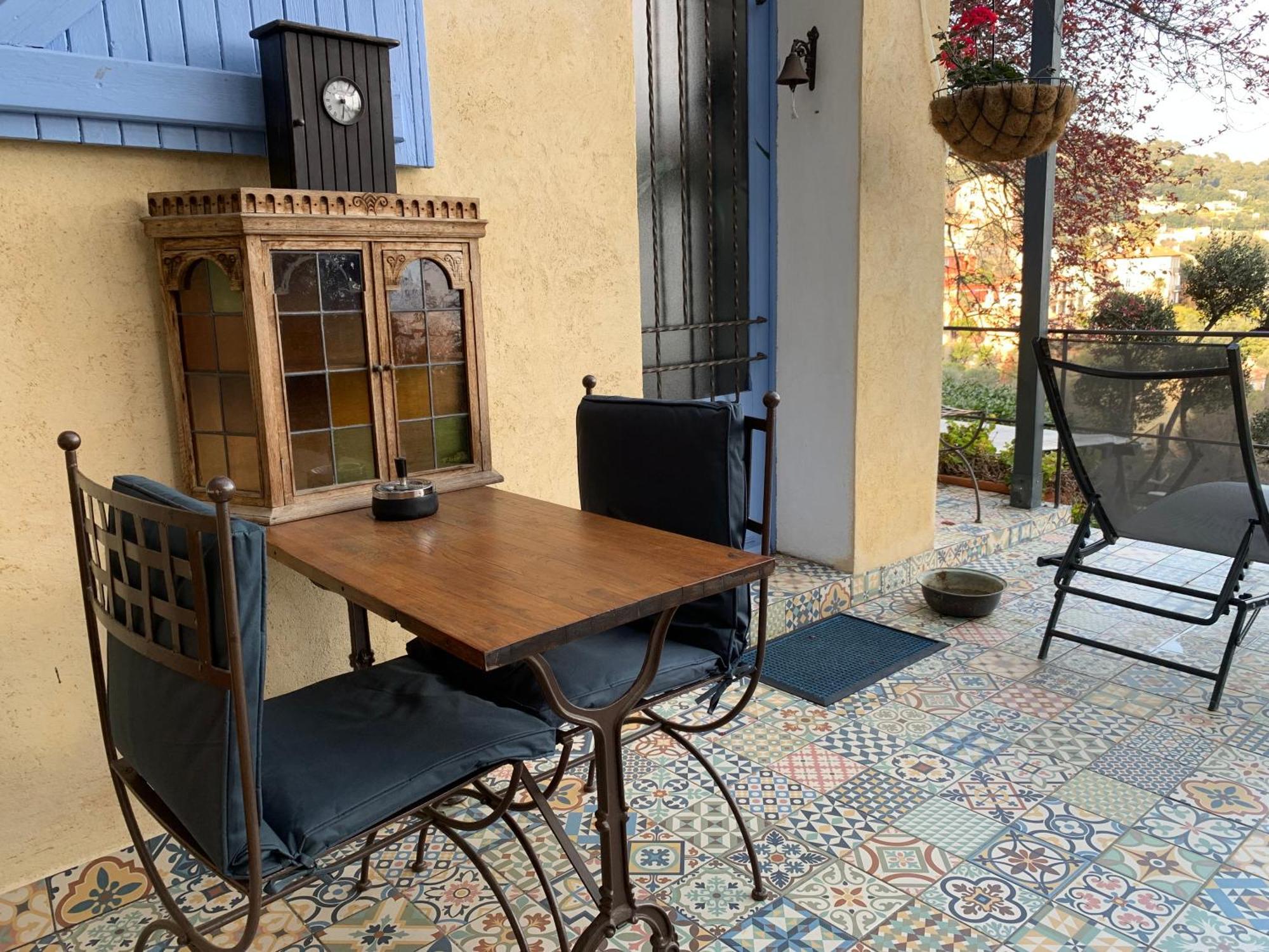 Skylark Bed & Breakfast กราส ภายนอก รูปภาพ